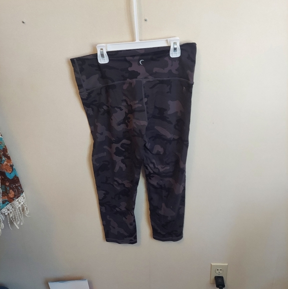 ZYIA Pants - Zyia Active leggings